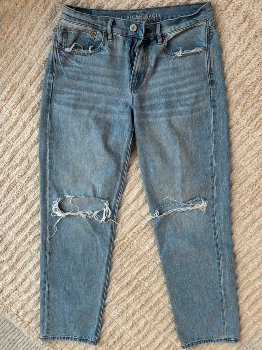 American Eagle Outfitters Light Blue Denim Jeans